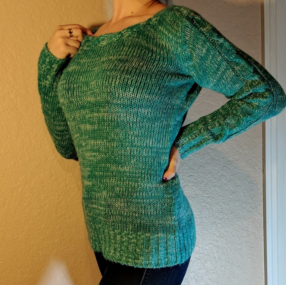 Apostrophe knitted sweater size M